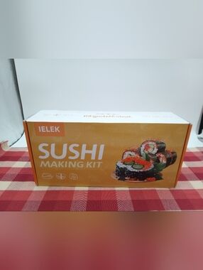 Sushi Making Kit NIB